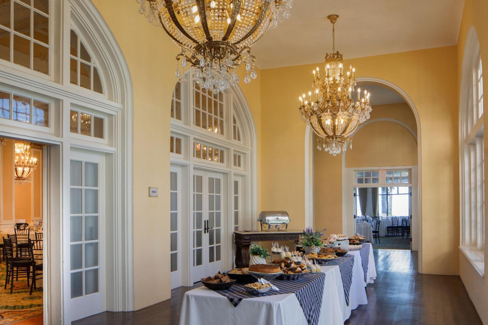 Grand Galvez Resort, Autograph Collection Galveston Buitenkant foto
